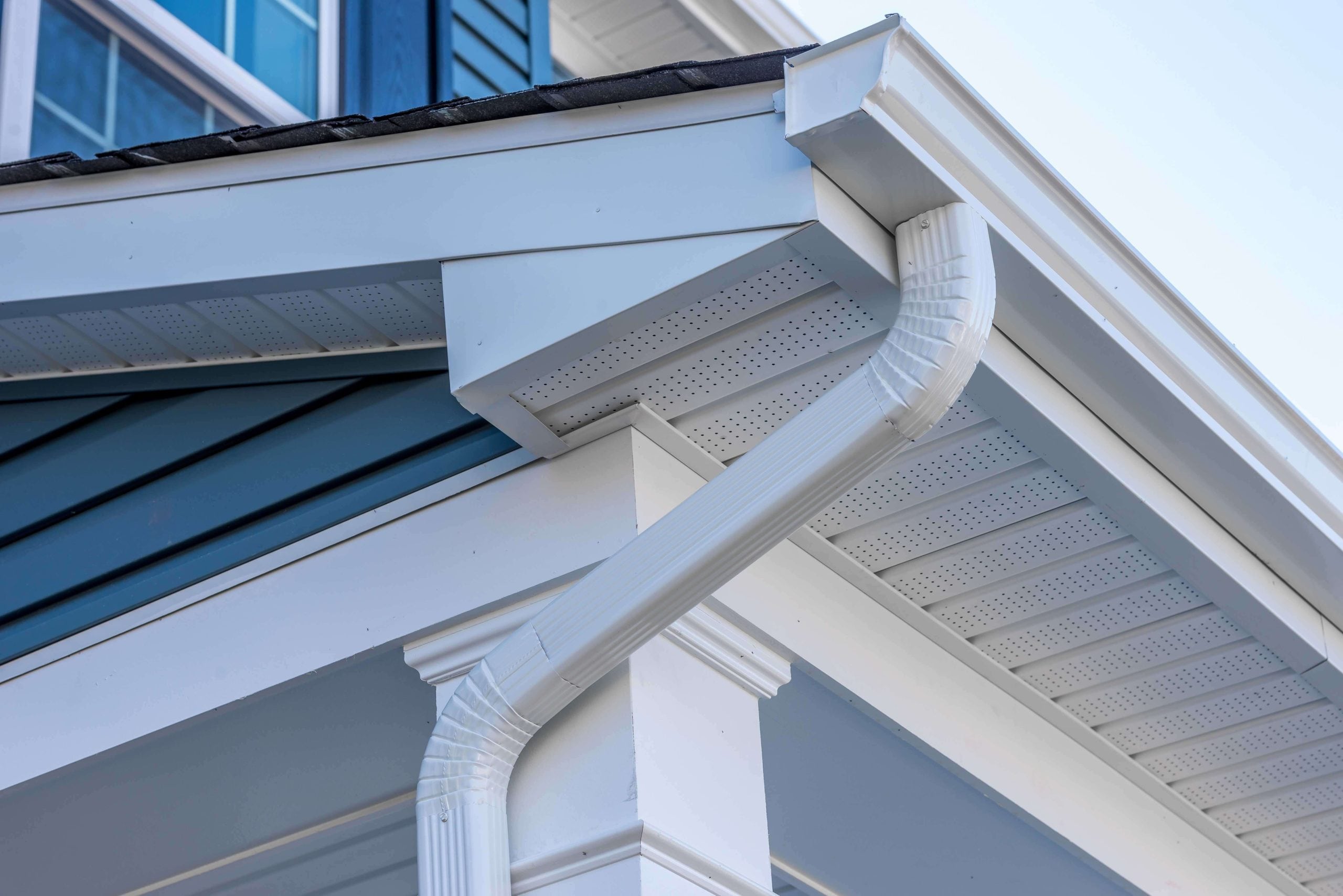 Cheap and durable vinyl gutters installation in Lafayette